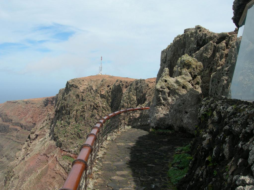 Mirador del Rio 40.jpg